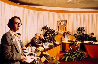 Brian Josephson con Maharishi